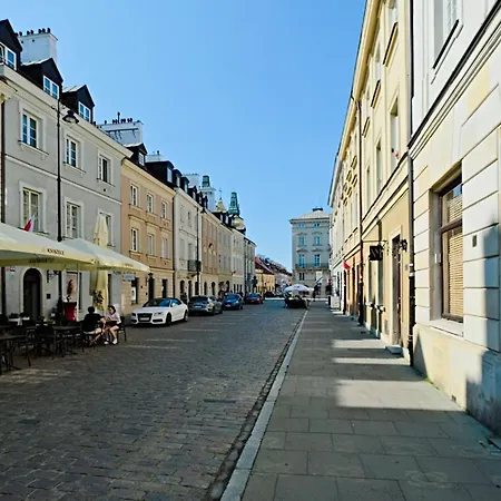 Chic Apartment-old Town-f50/5 Apartment *