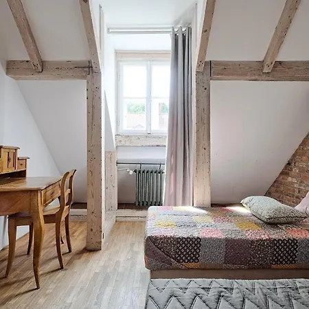 Chic Apartment-old Town-f50/5 Apartment *