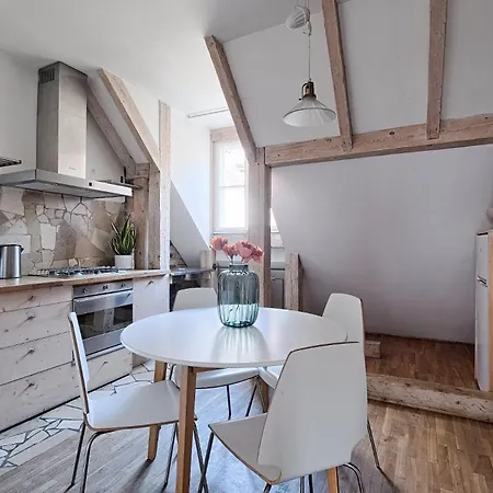 Apartment Chic Apartment-old Town-f50/5 Warschau