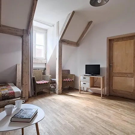 Appartement Chic Apartment-old Town-f50/5
